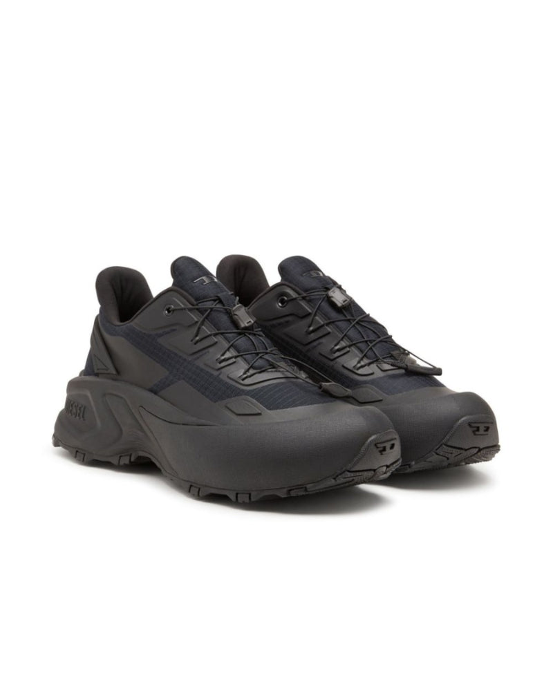 D-CAGE RUNNER BLACK